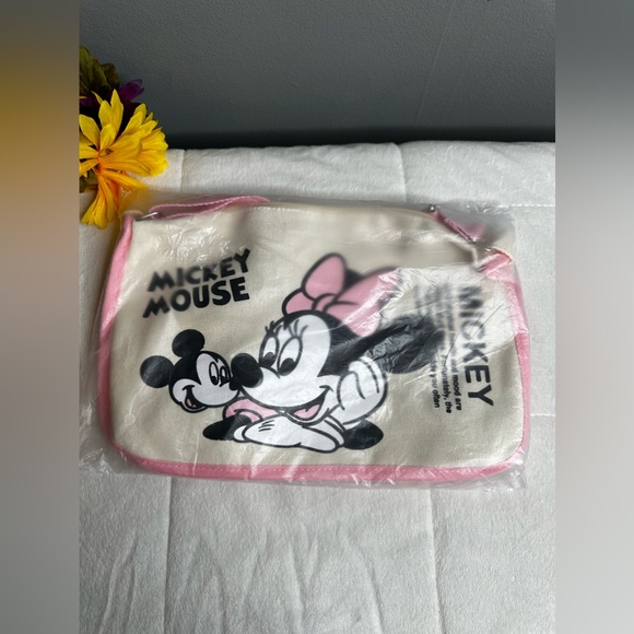 New Mickey & Minnie Cartoon Canvas Adjustable Shoulder/Crossbody Bag - Picture 10 of 11